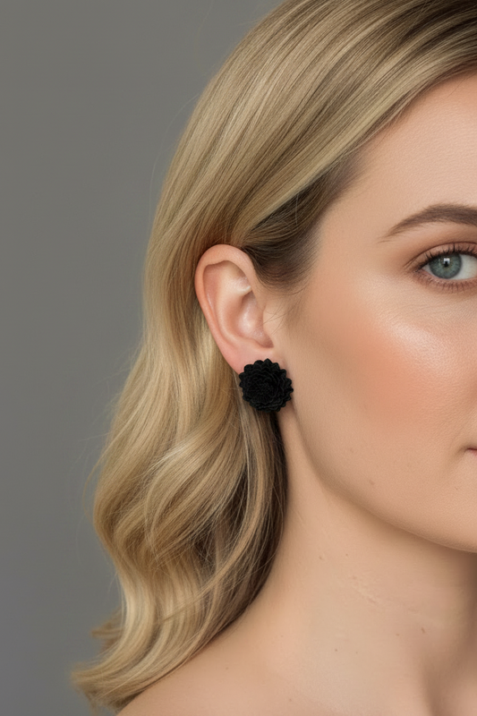 DAHLIA STUDS- black