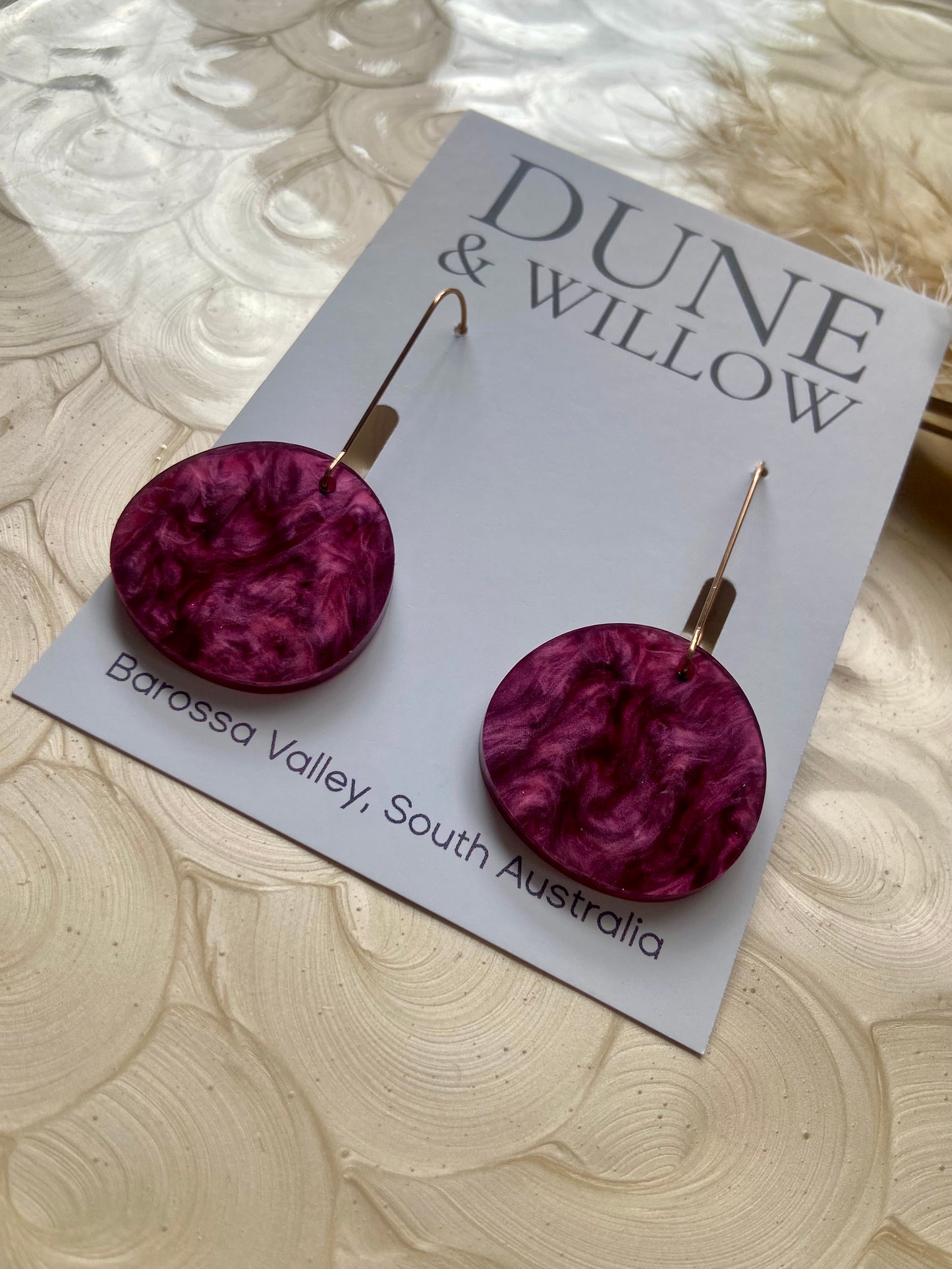 MARLEY DANGLES - Pinot