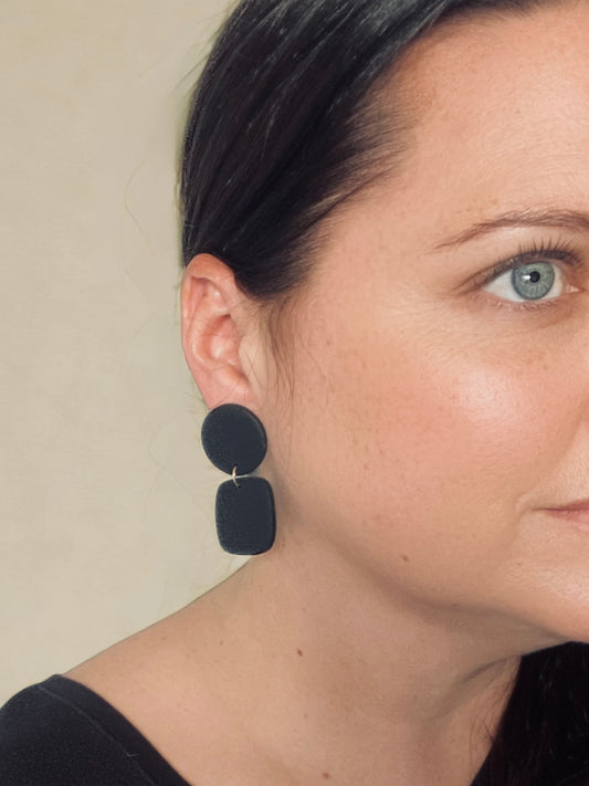 SARAH DANGLES- denim