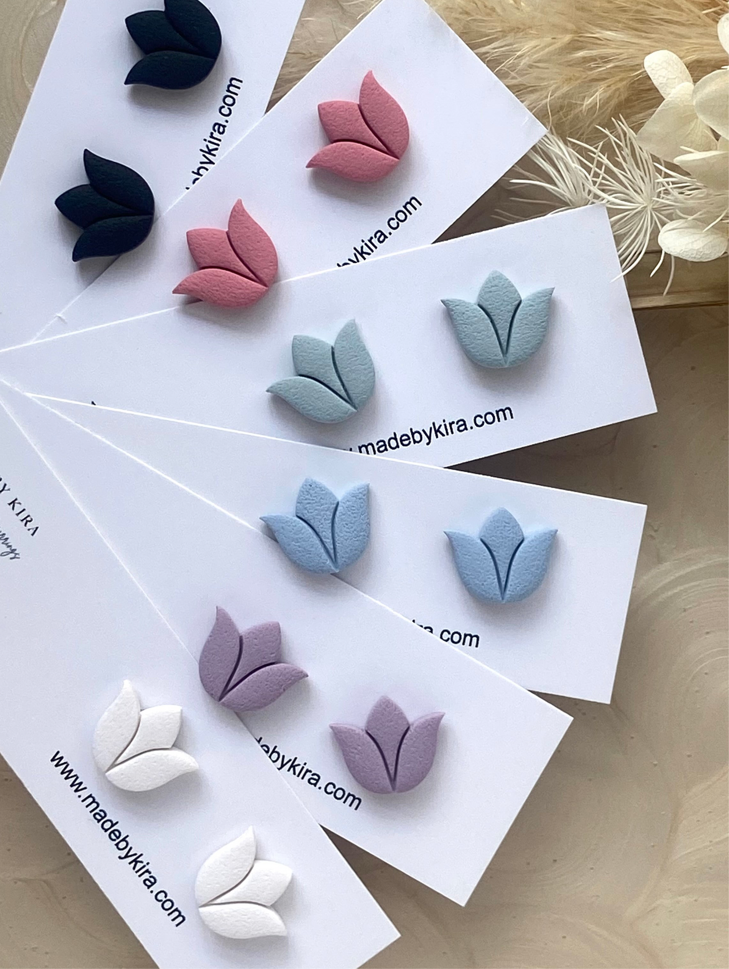 LOTUS STUDS