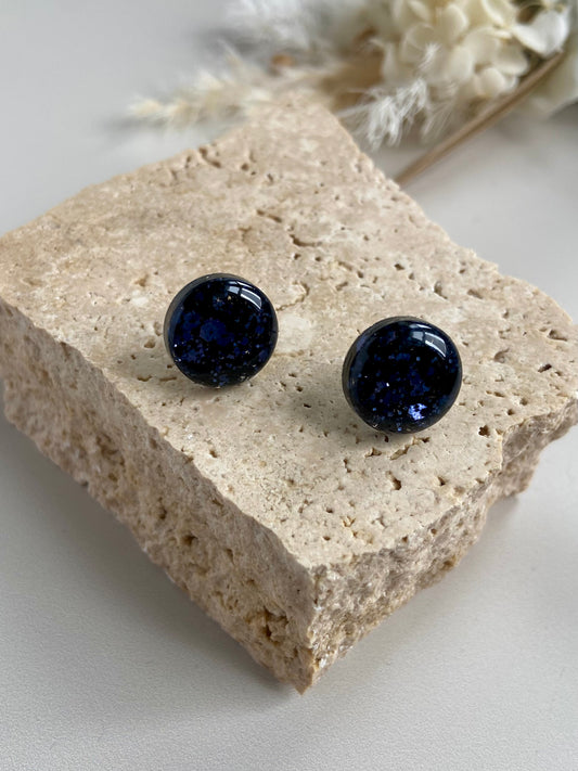 RAVEN STUDS- small