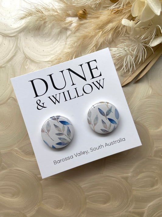 BLUE LEAVES STUD- medium
