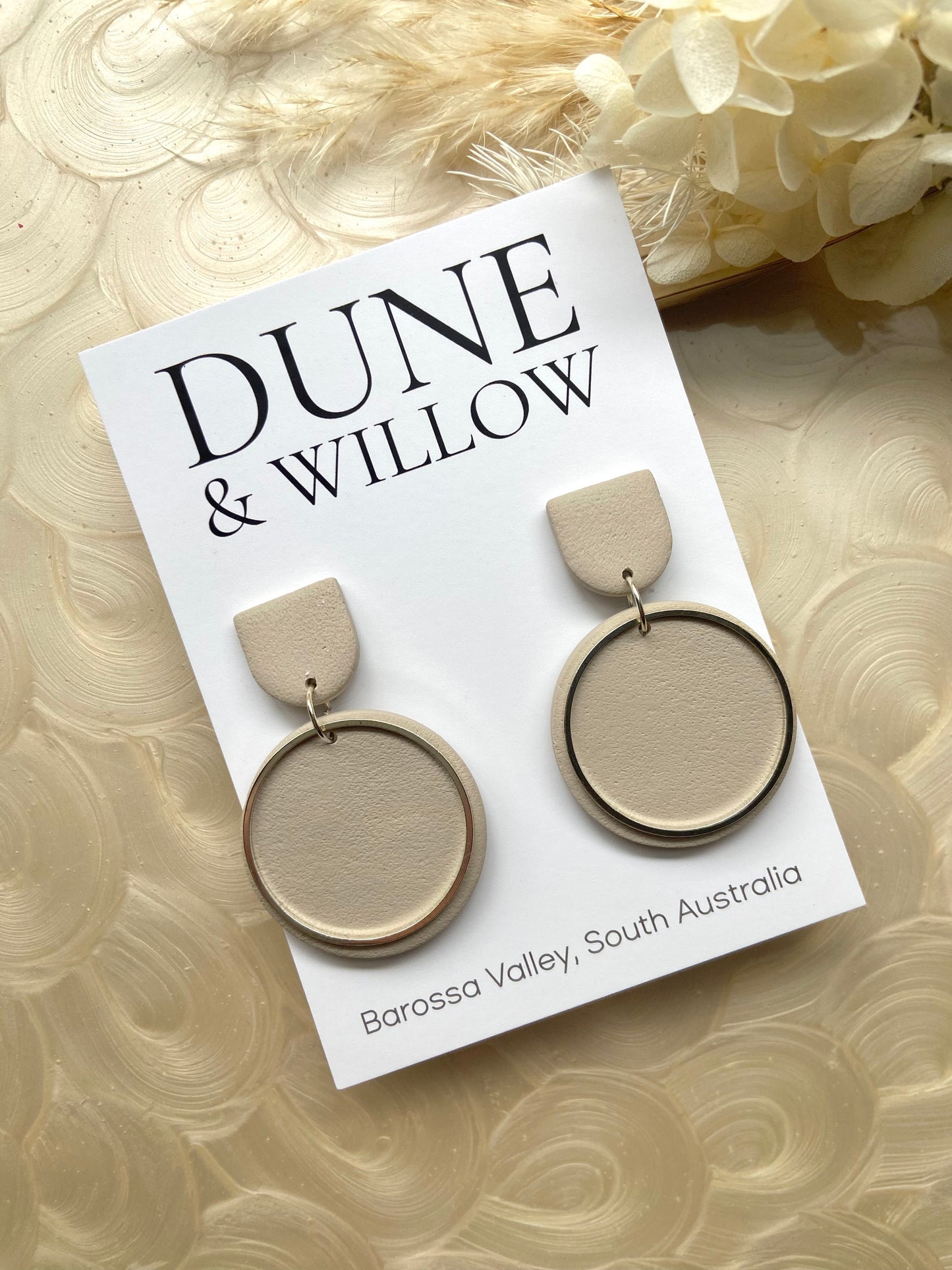 SOPHIA DANGLES -natural