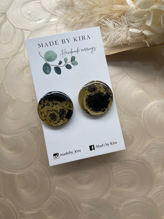 ELLA STUDS- black and gold