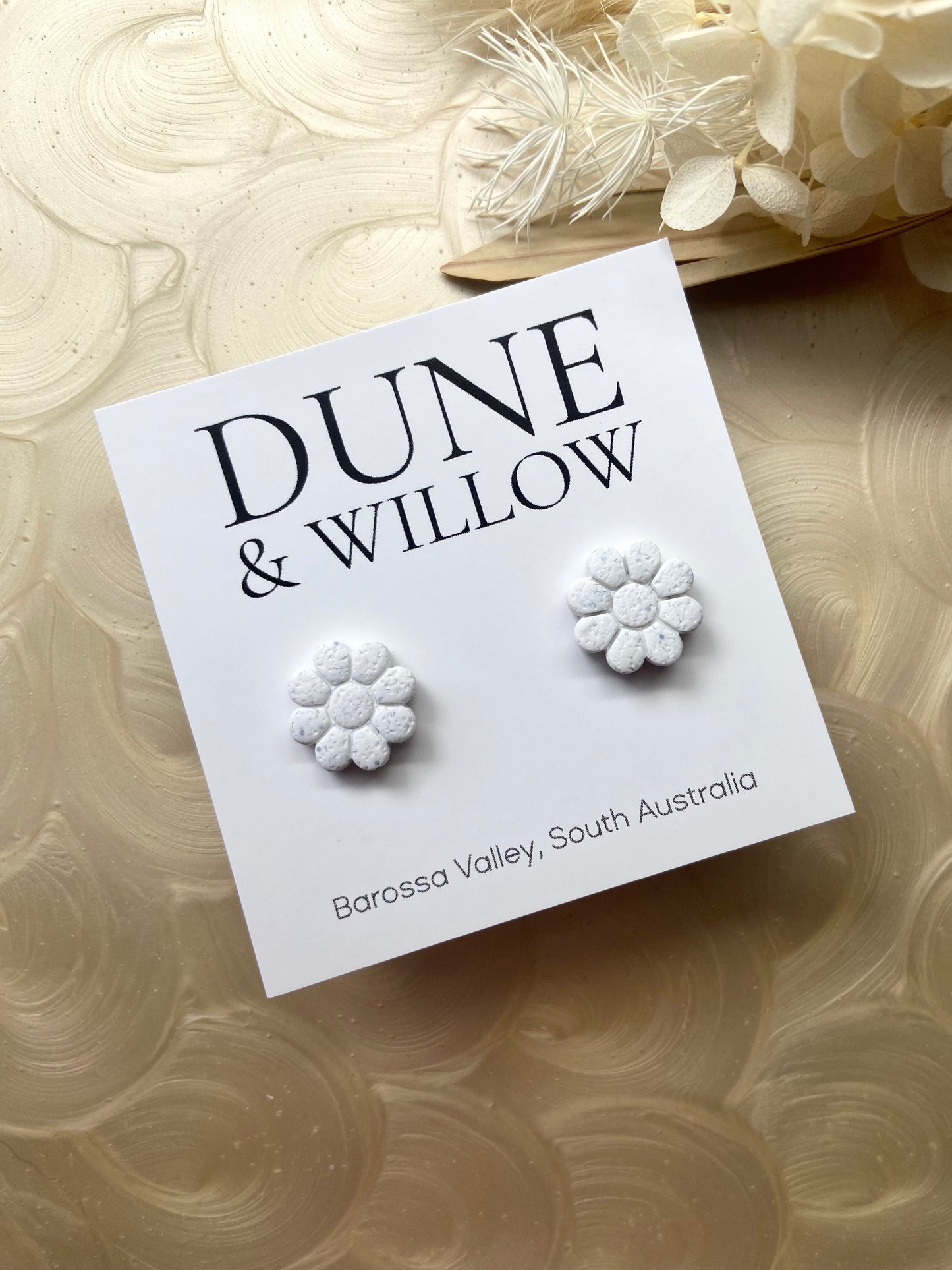 SMALL FLOWER STUDS