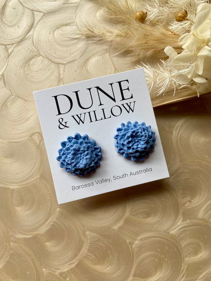DAHLIA STUDS -blue