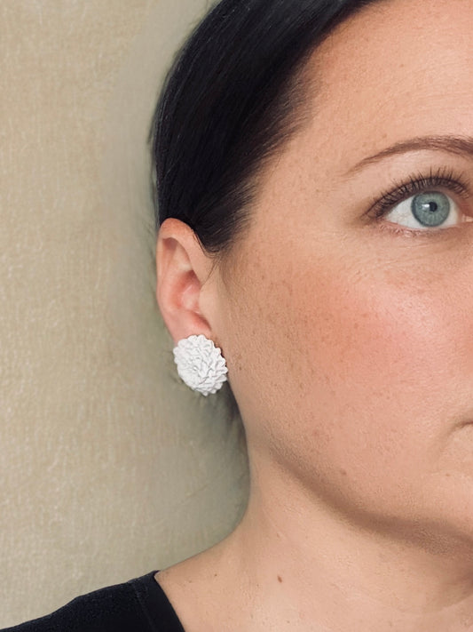 DAHLIA STUDS- taupe