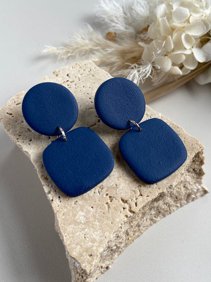 SARAH DANGLES -navy