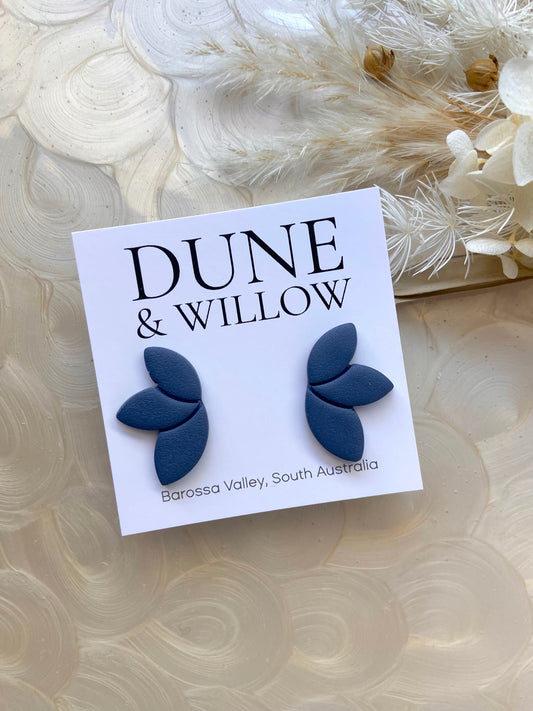 PETAL STUDS- navy