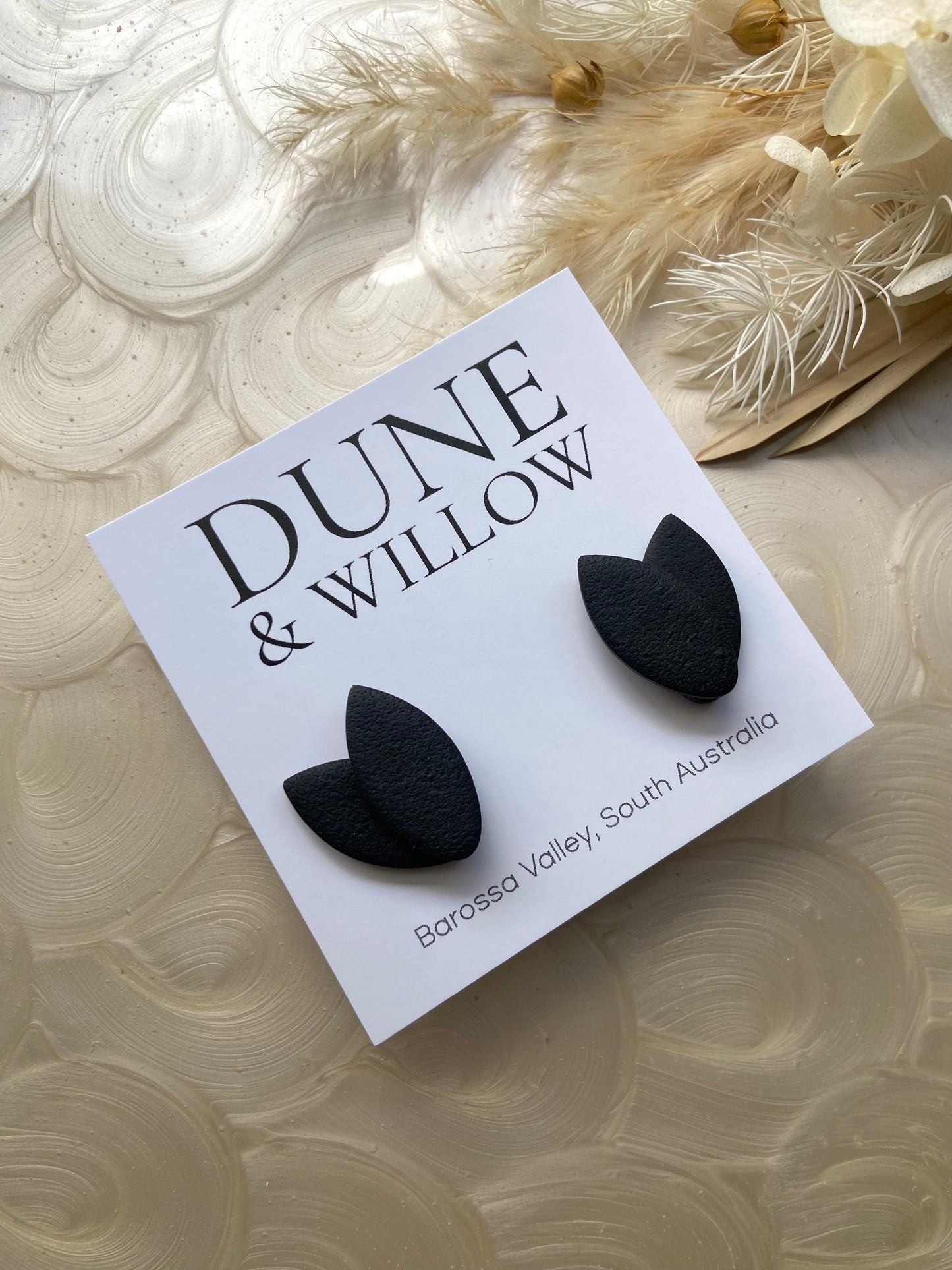 FLEUR STUDS- black