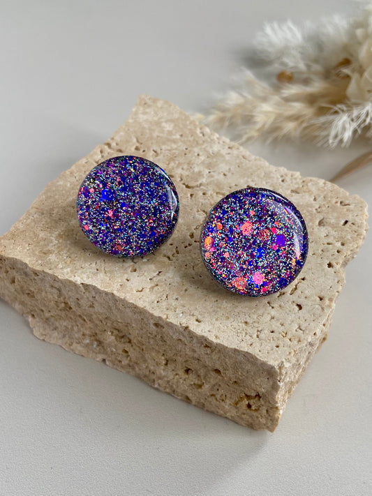 PURPLE HOLOGRAPHIC STUDS -medium and large