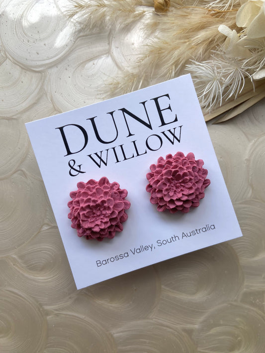 DAHLIA STUDS- rose