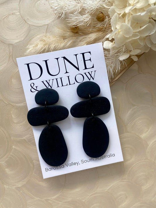 PEBBLE DANGLES black