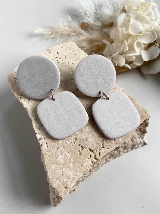 SARAH DANGLES- natural