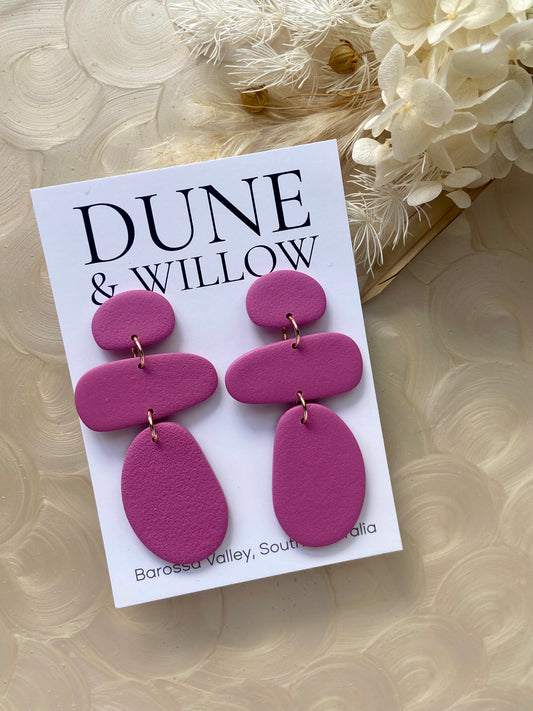 PEBBLE DANGLES fuchsia