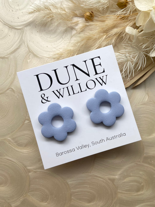 ROUND FLOWER STUDS- light blue