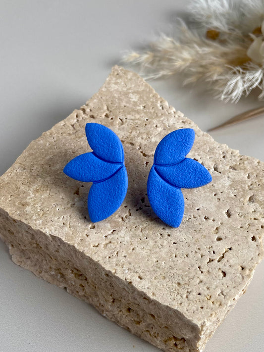 PETAL STUDS- bright blue