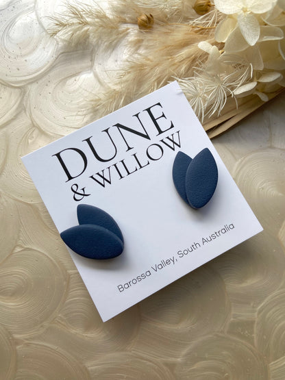 FLEUR STUDS- navy