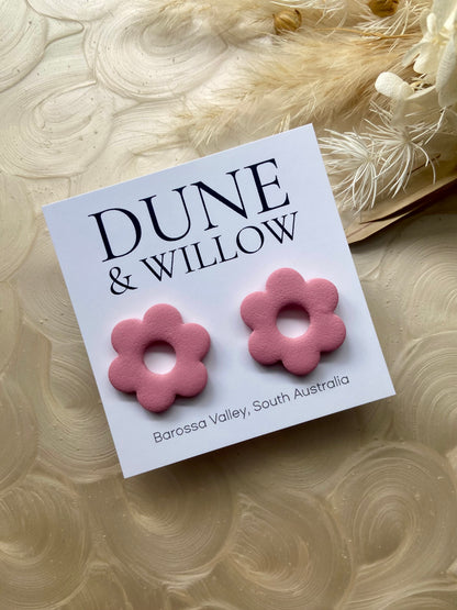 ROUND FLOWER STUDS- rose