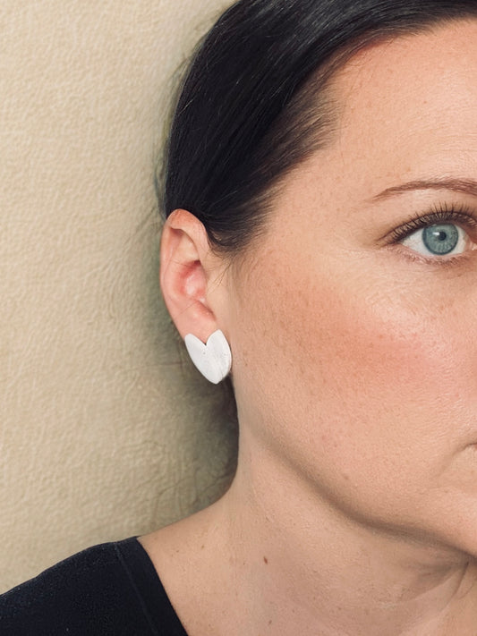 FLEUR STUDS- natural