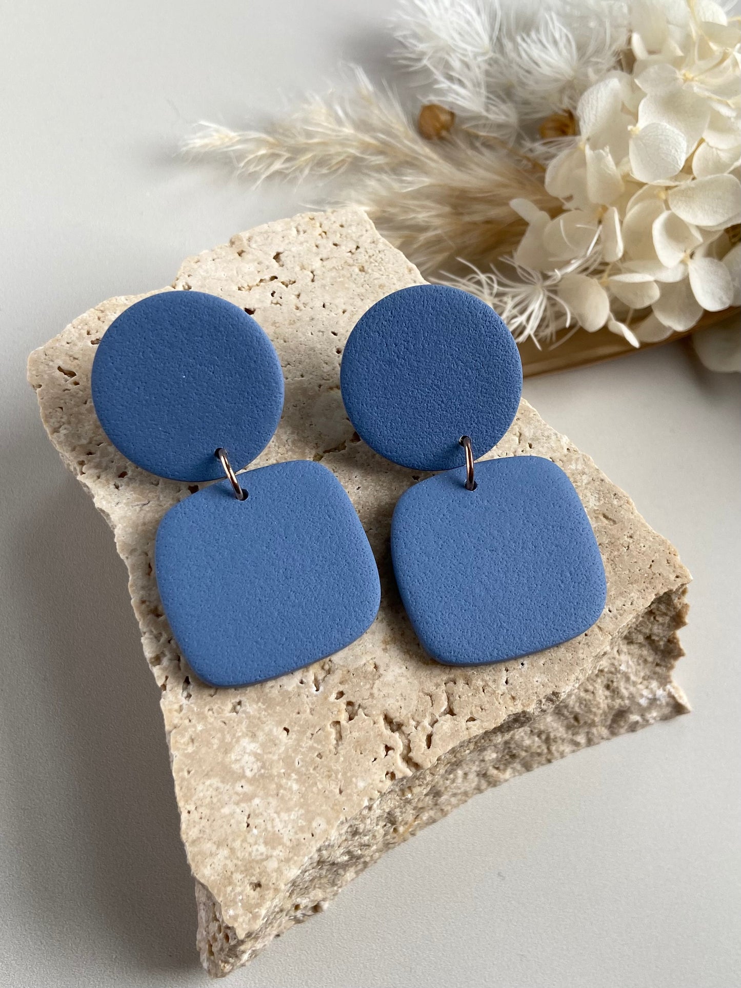 SARAH DANGLES- denim