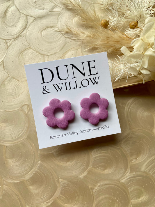 ROUND FLOWER STUDS -mauve
