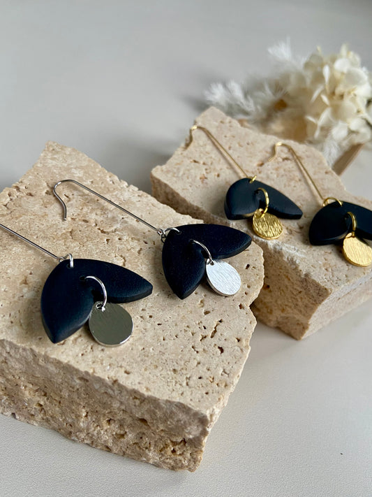 GRACIE DANGLES -black
