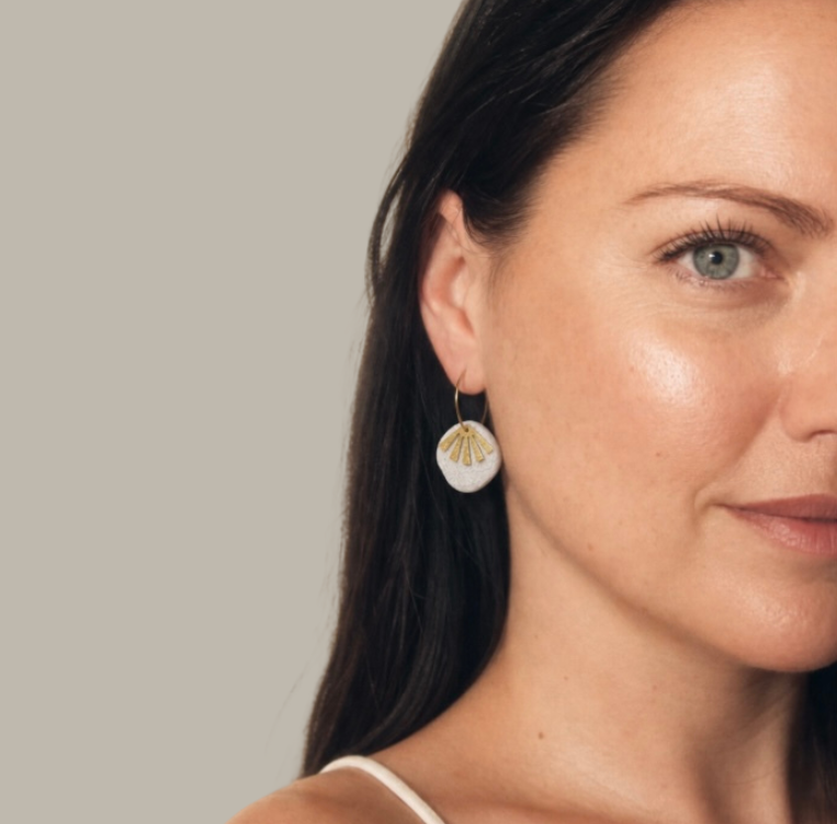 MOLLY HOOPS -white